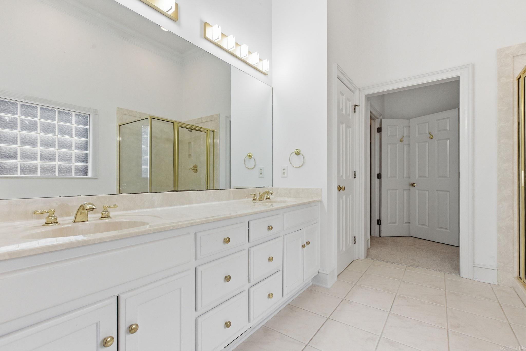 THE VILLAGES OF WELLINGTON - Residential