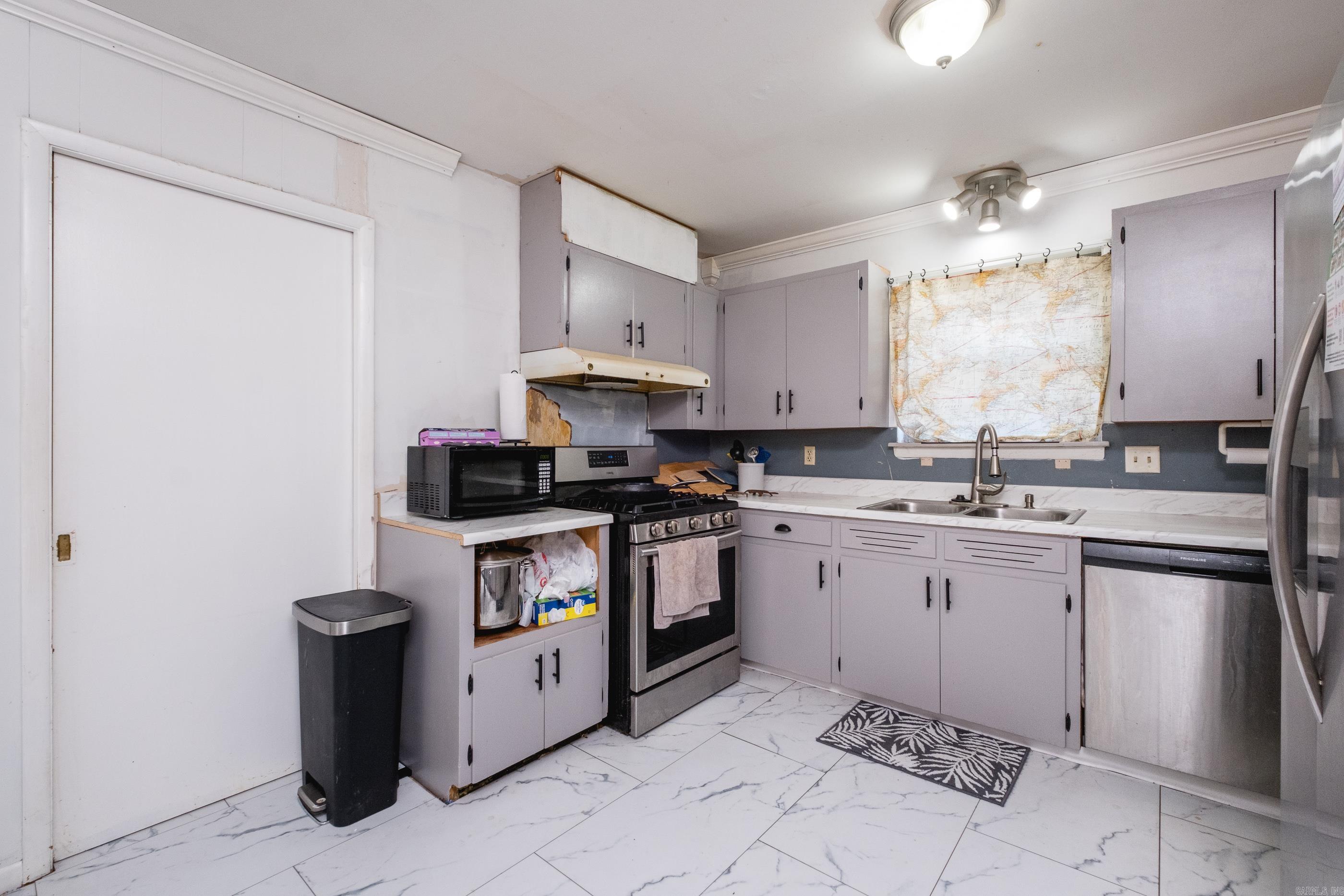 CARDINAL HGTS ADDN - Residential