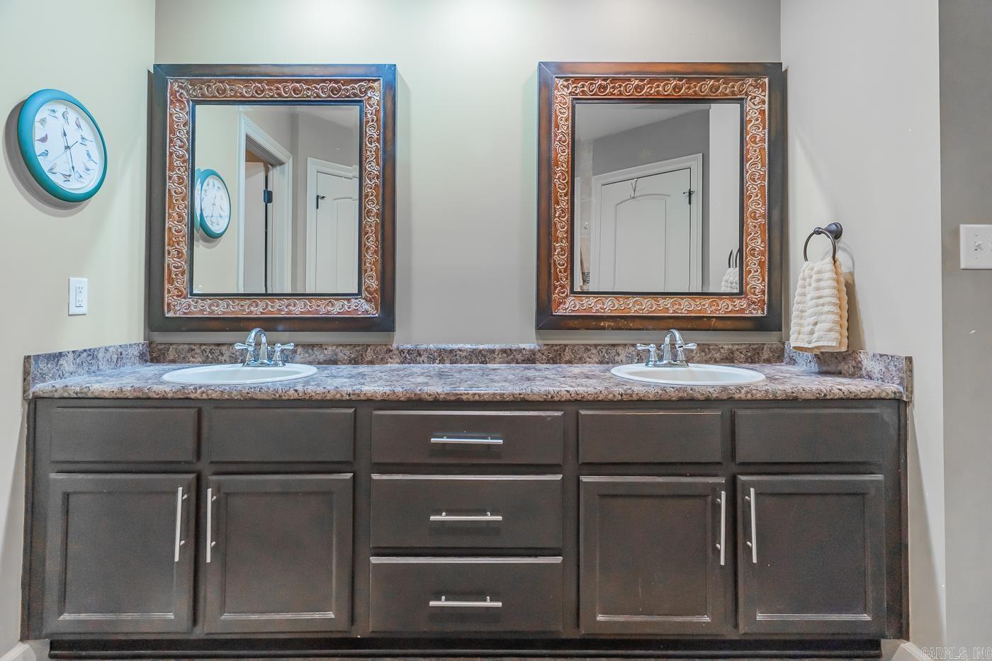 CRAFTSBURY VILLAGE - Residential