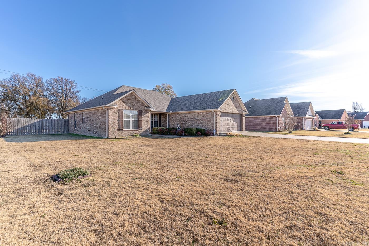CRAFTSBURY VILLAGE - Residential