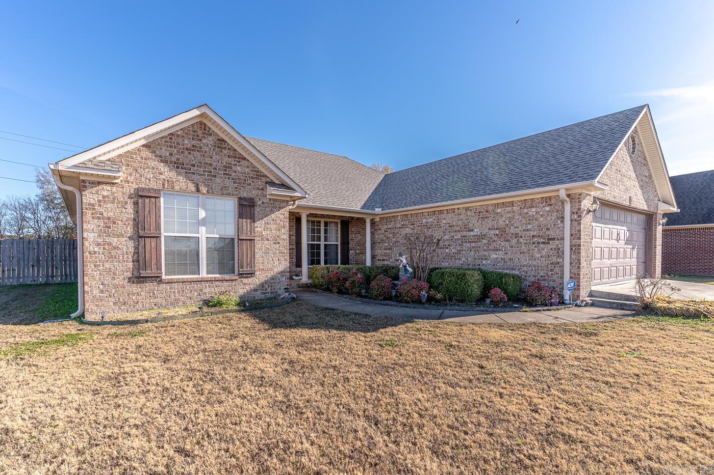 CRAFTSBURY VILLAGE - Residential