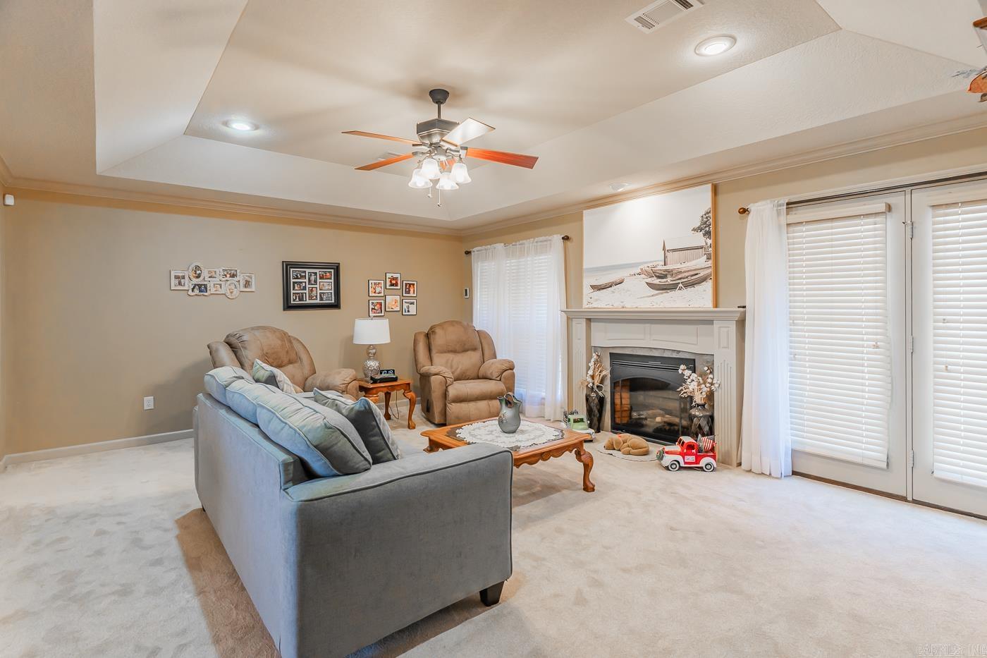 CRAFTSBURY VILLAGE - Residential