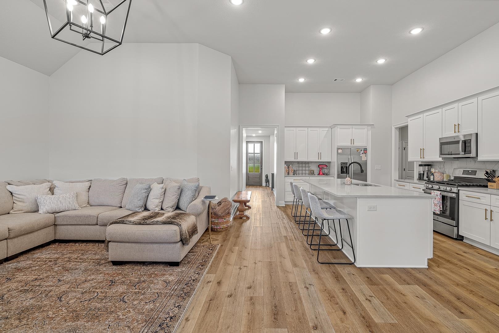 Hidden Creek - Residential
