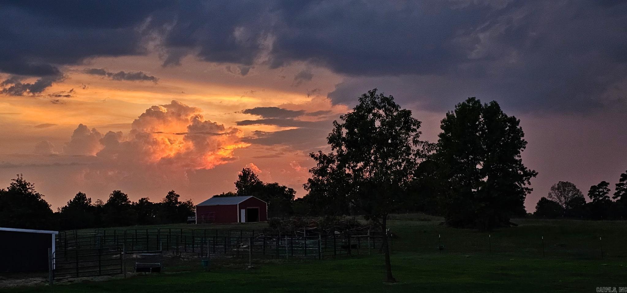 STAR FARMS - Residential