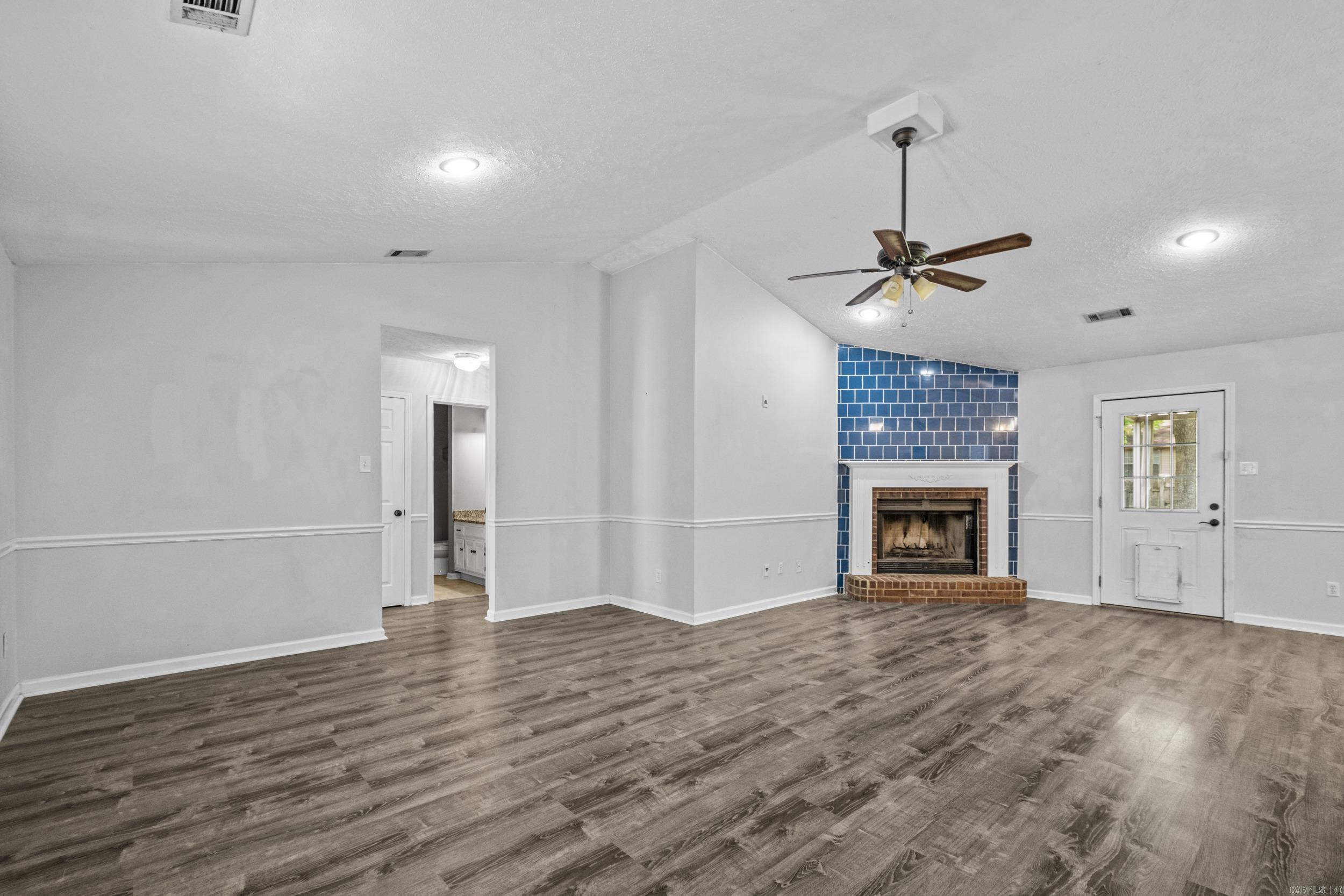 ROBINWOOD - Residential