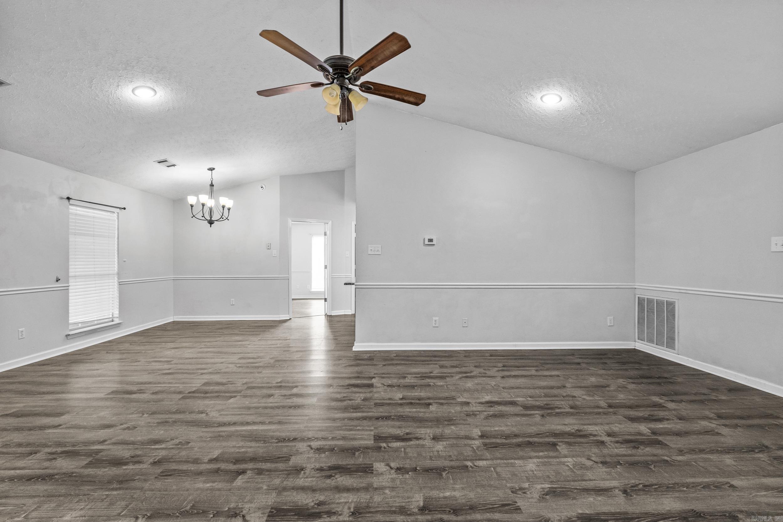 ROBINWOOD - Residential