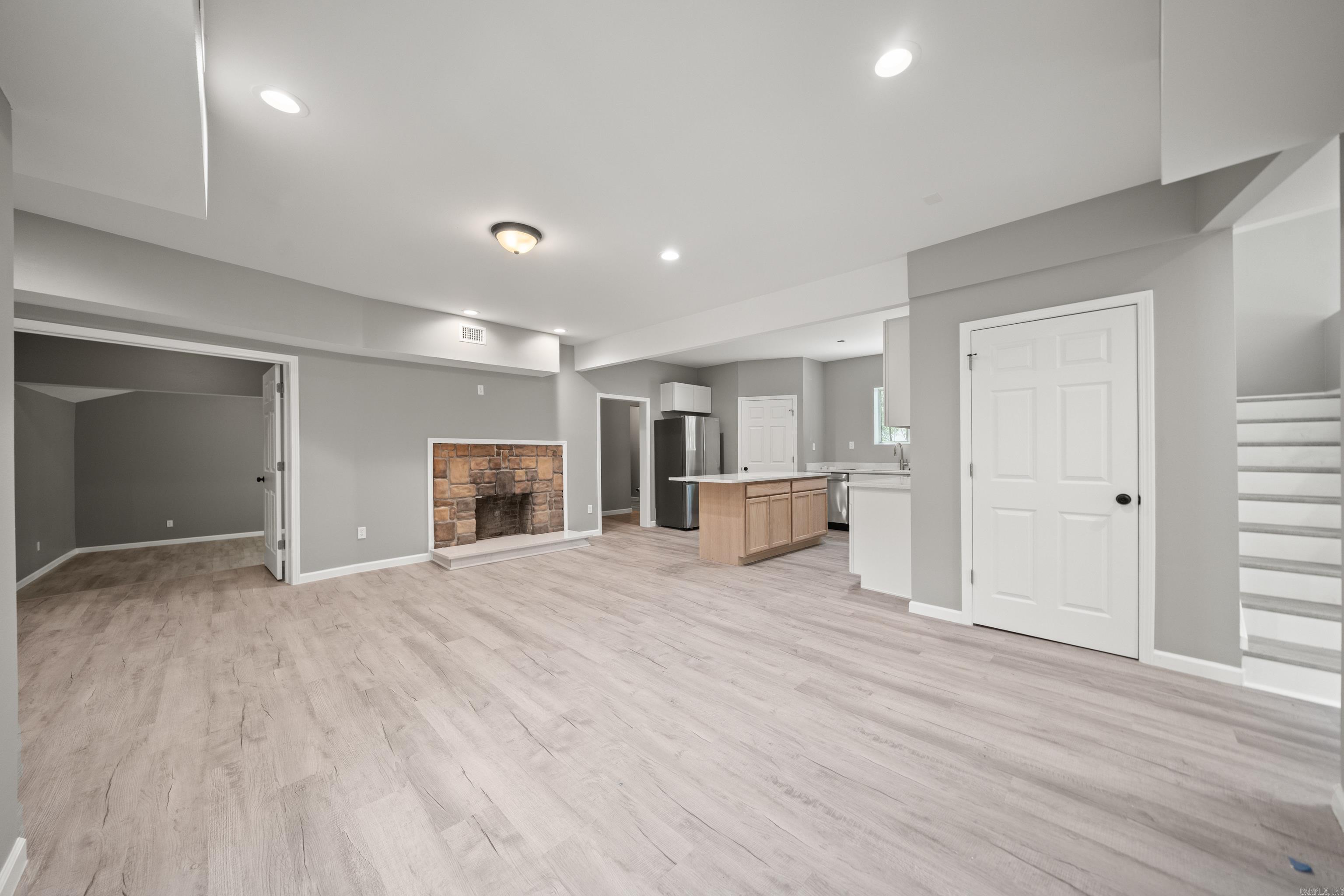 MOORES ADDITION TO SHS - Residential