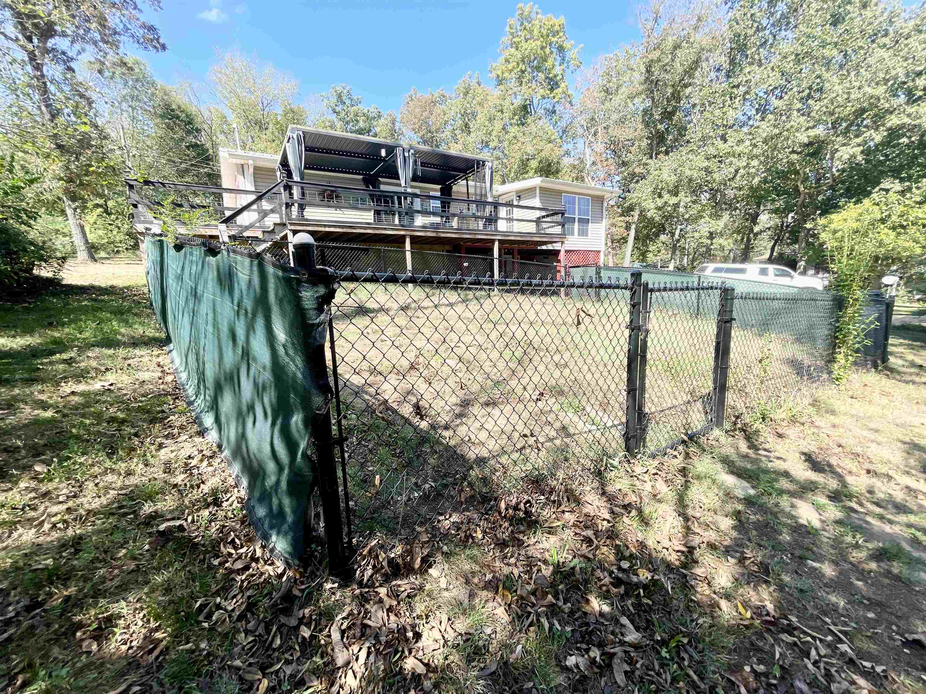 WEST LAKE - Residential