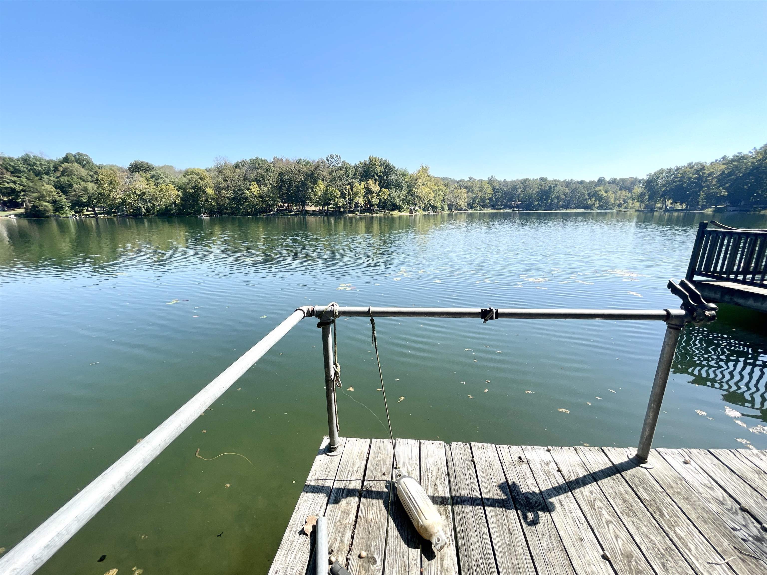 WEST LAKE - Residential