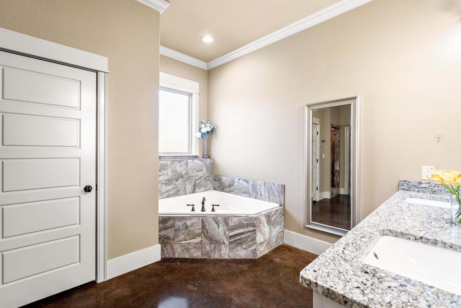 CHAPEL CREEK - Residential