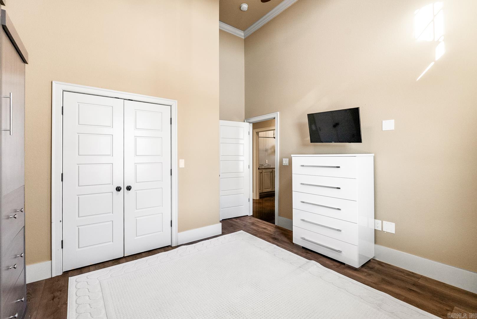 CHAPEL CREEK - Residential