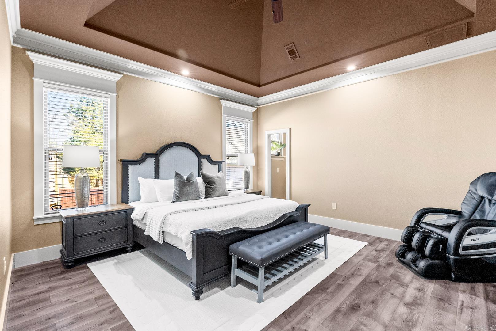 CHAPEL CREEK - Residential