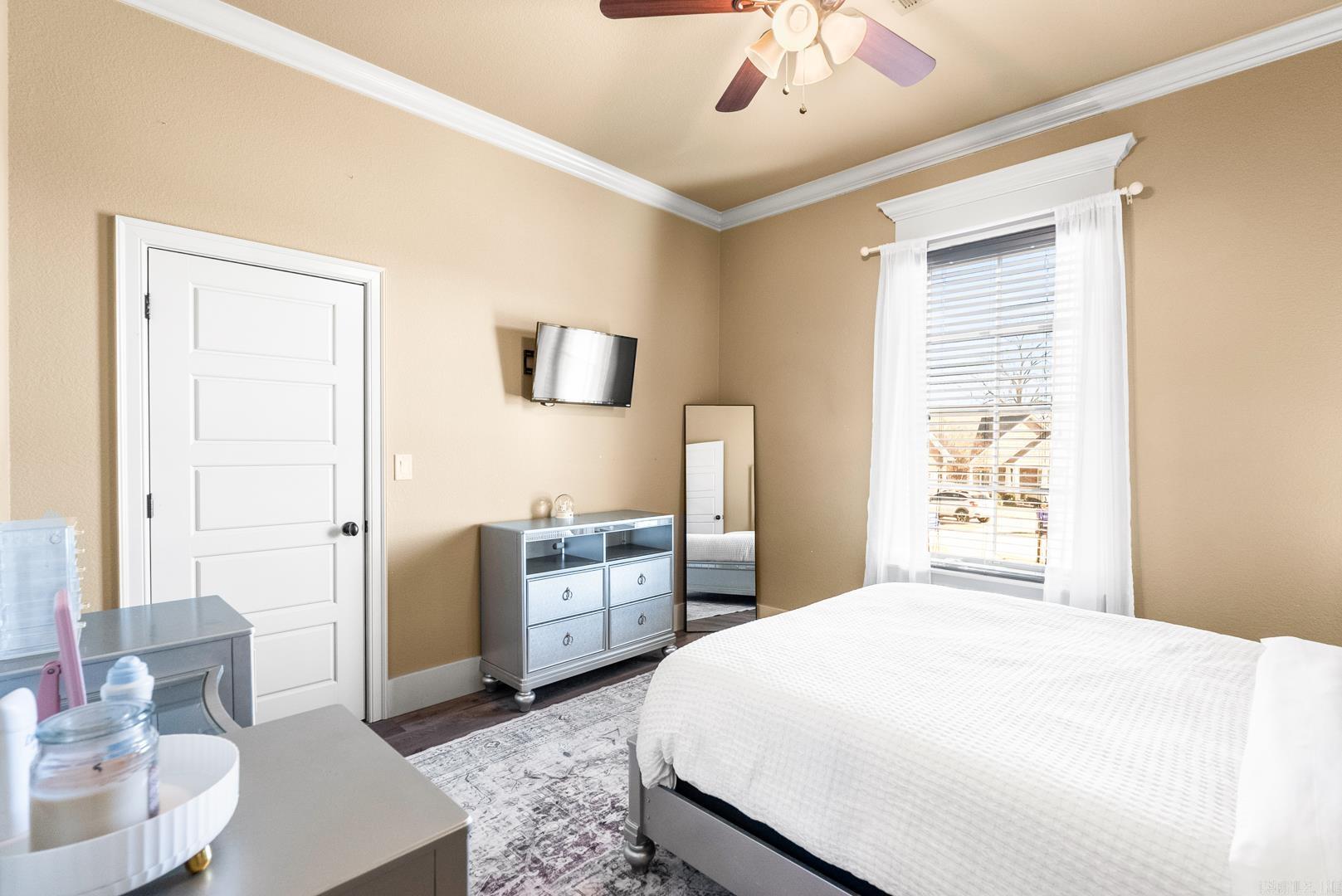 CHAPEL CREEK - Residential