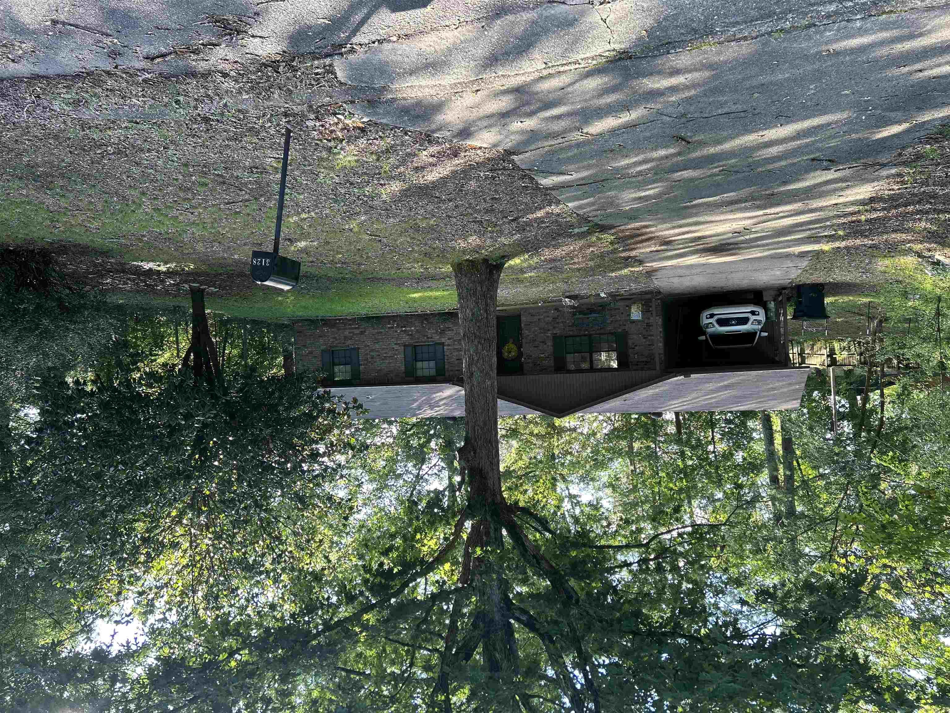 SPRINGHILL MANOR WEST - Residential