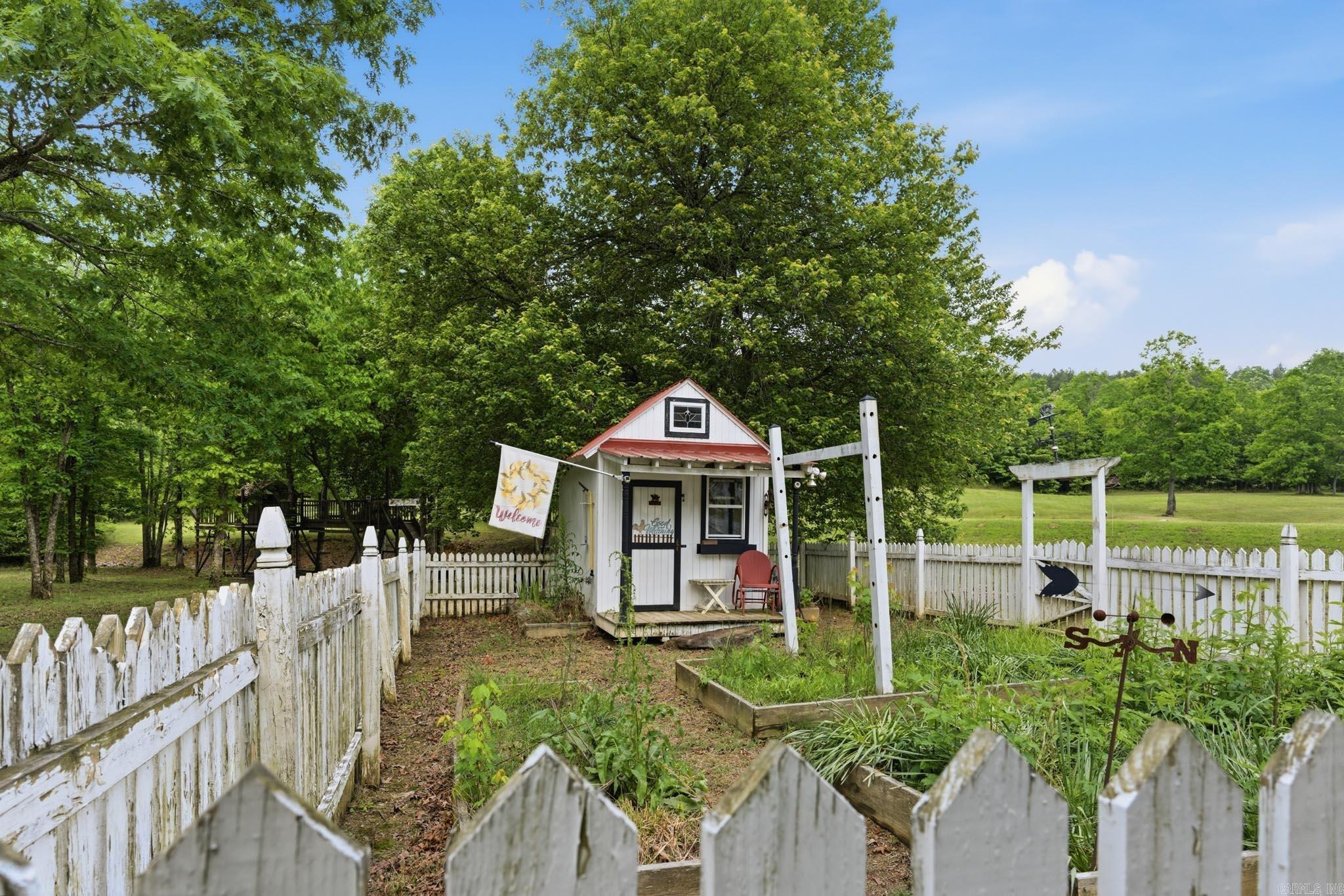 BERRY MOUNTAIN ESTATES - Residential