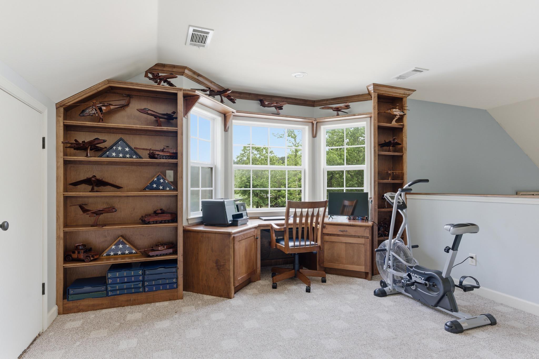BERRY MOUNTAIN ESTATES - Residential