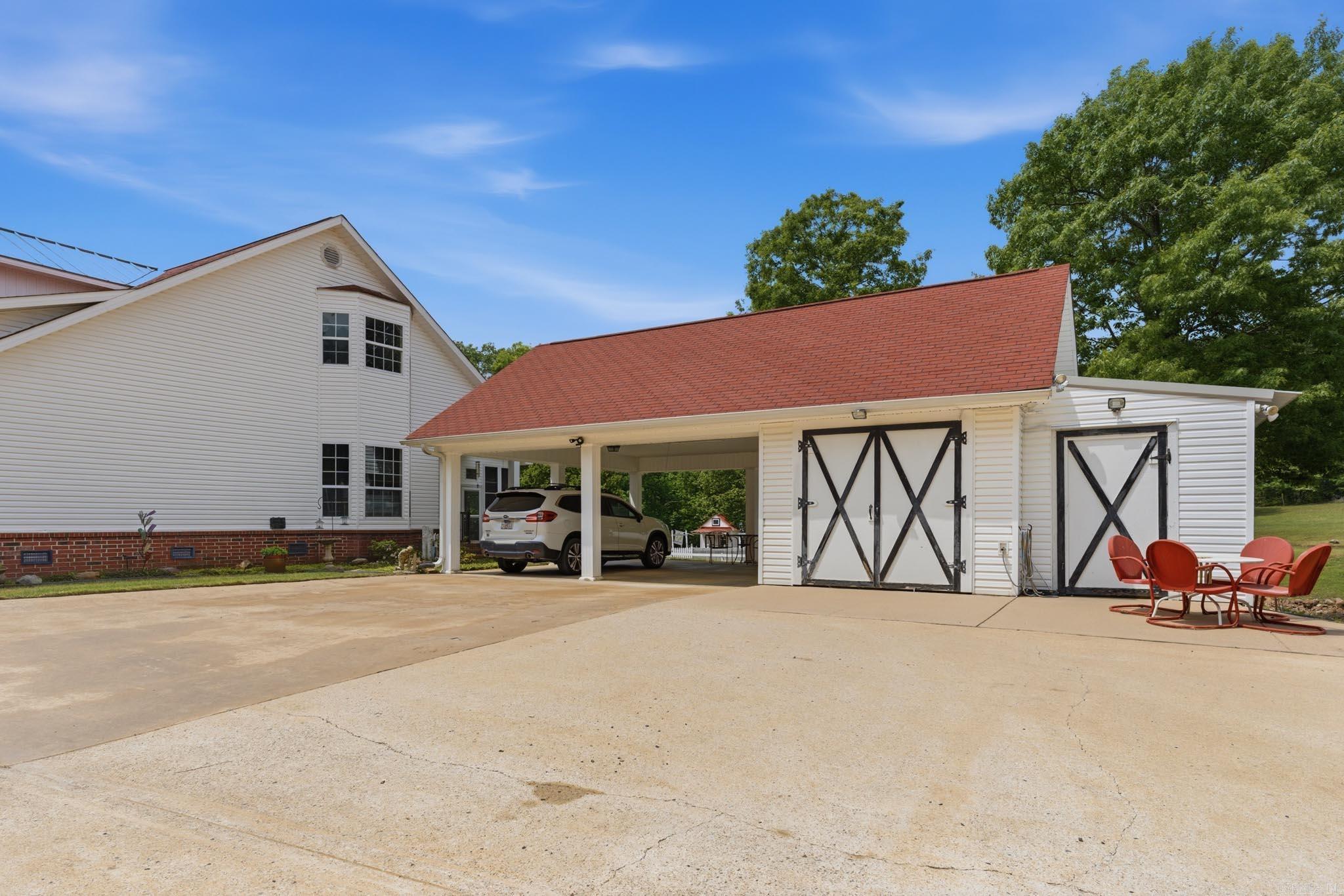 BERRY MOUNTAIN ESTATES - Residential