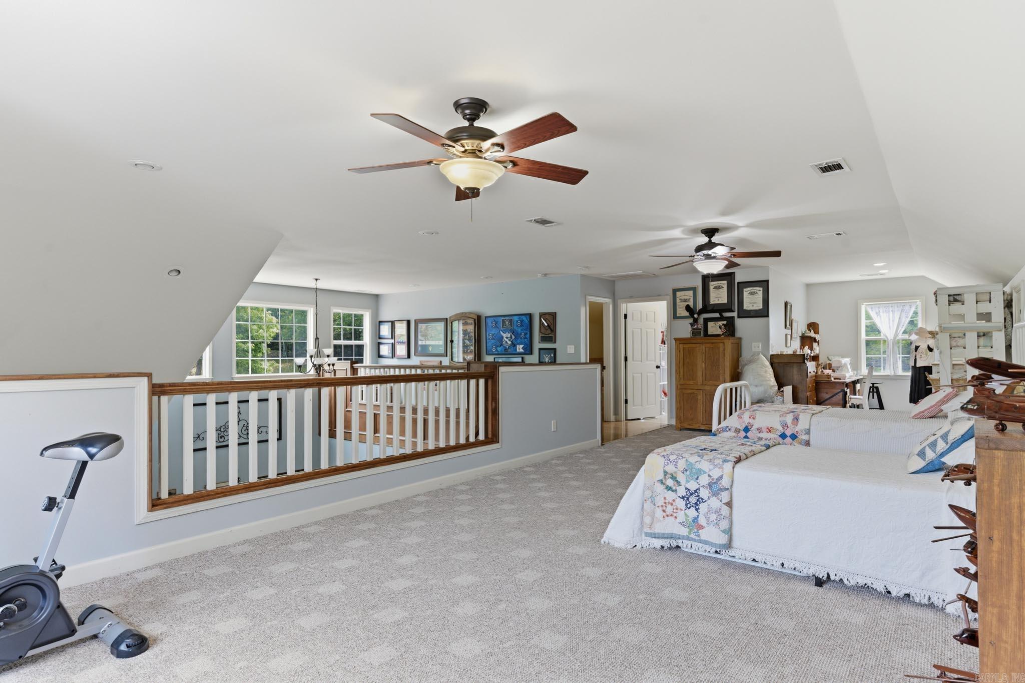 BERRY MOUNTAIN ESTATES - Residential
