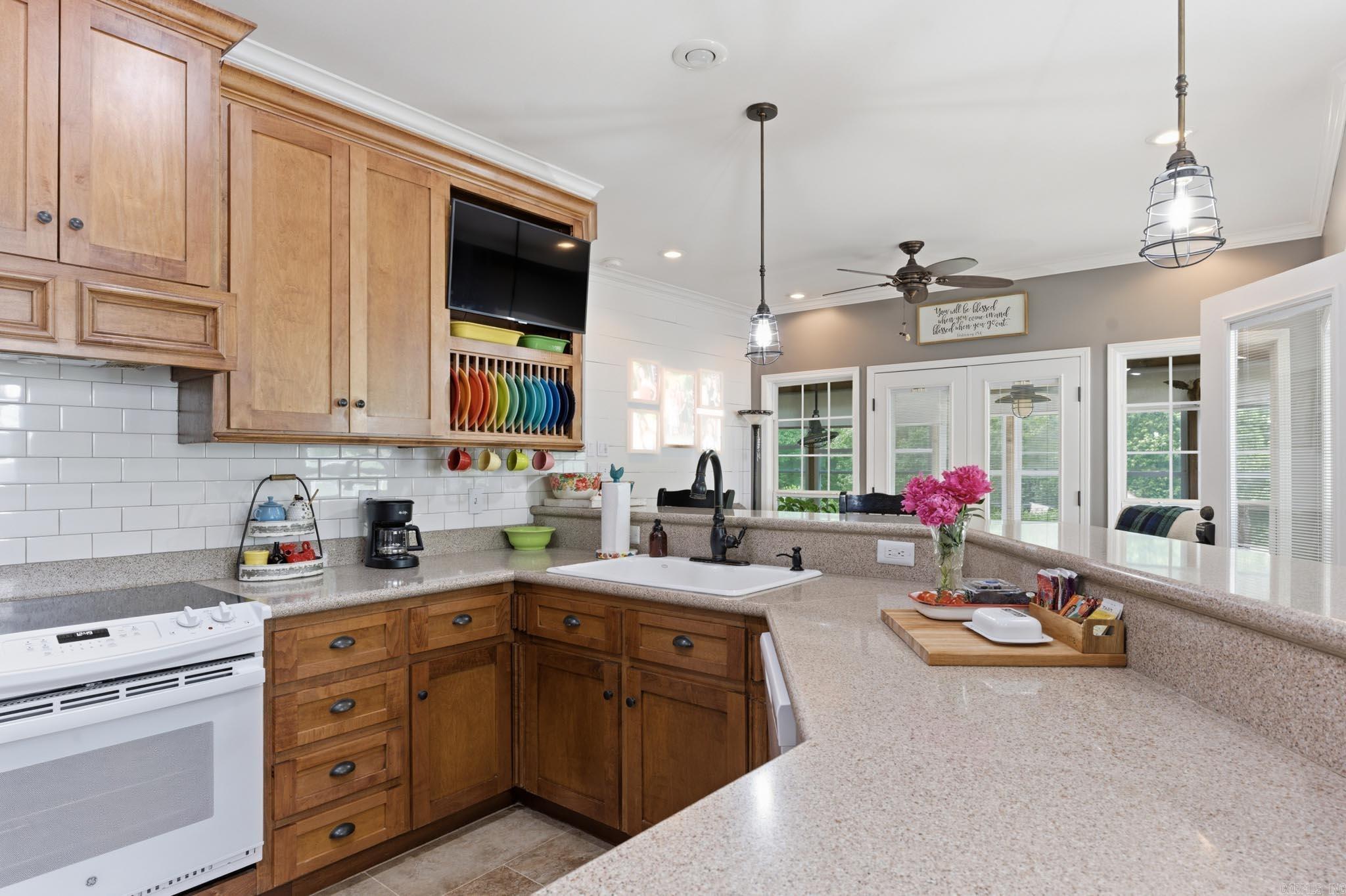 BERRY MOUNTAIN ESTATES - Residential