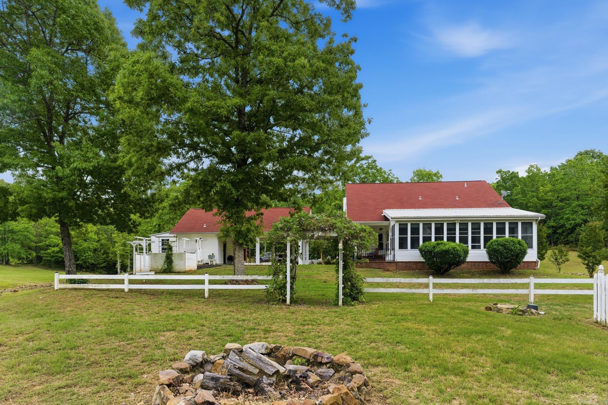BERRY MOUNTAIN ESTATES - Residential