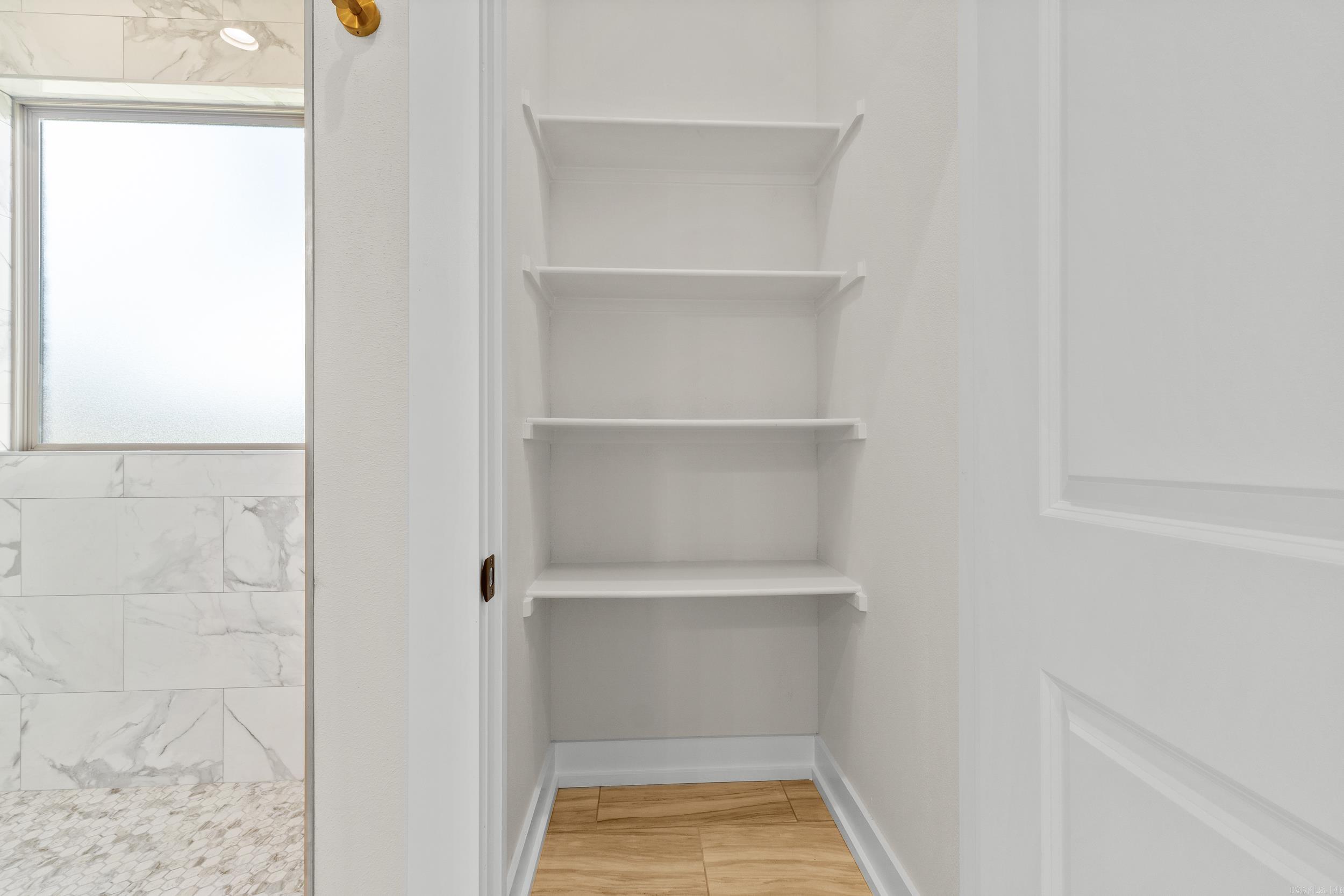 EAST MEADOW - Residential