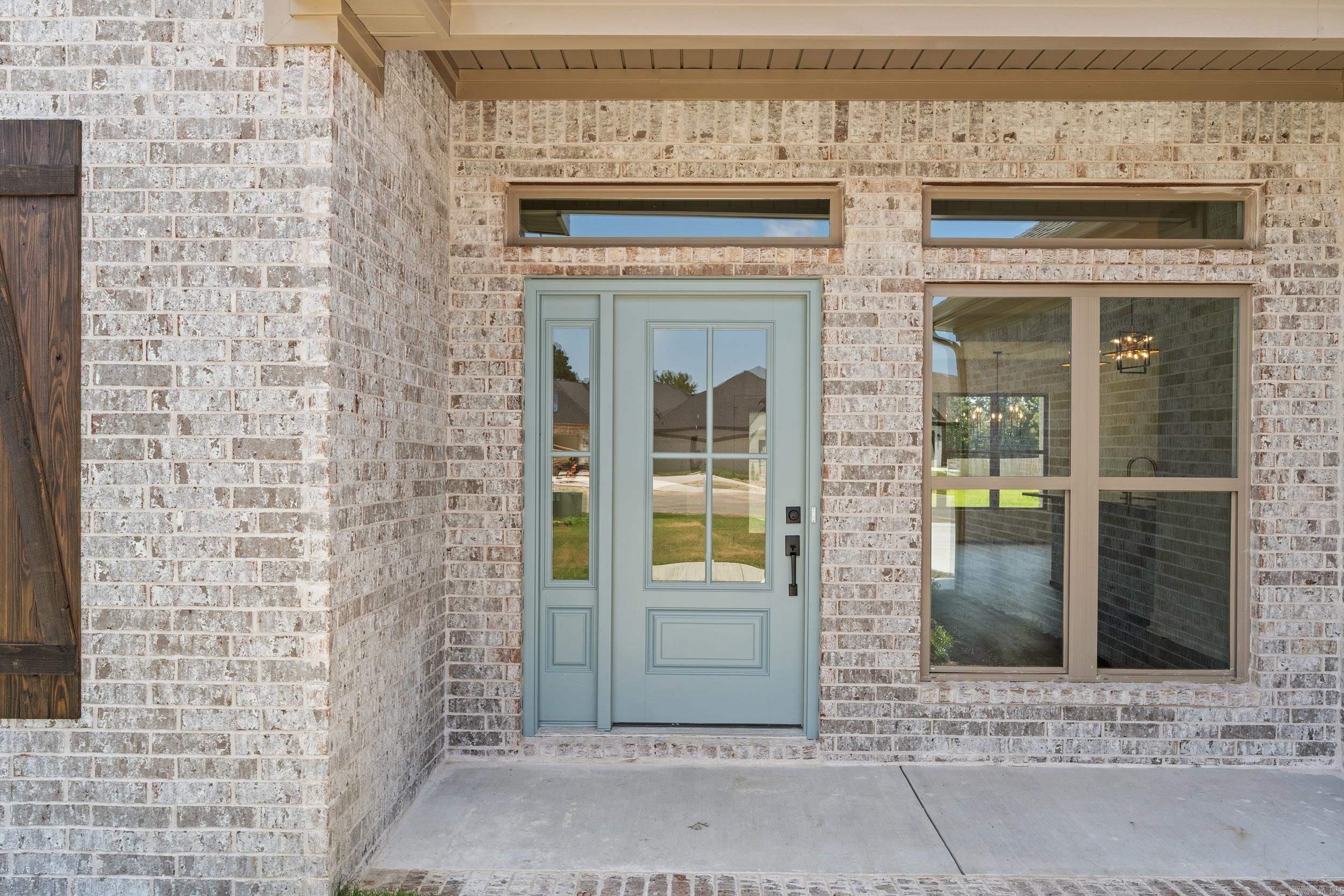 EAST MEADOW - Residential