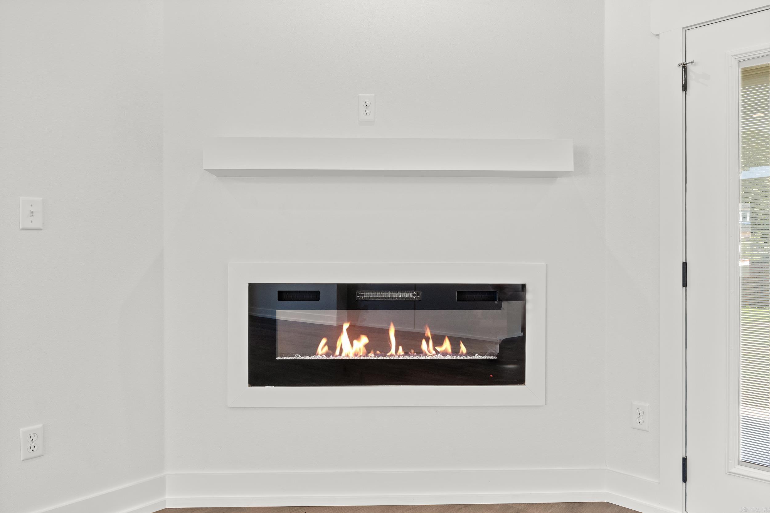 EAST MEADOW - Residential