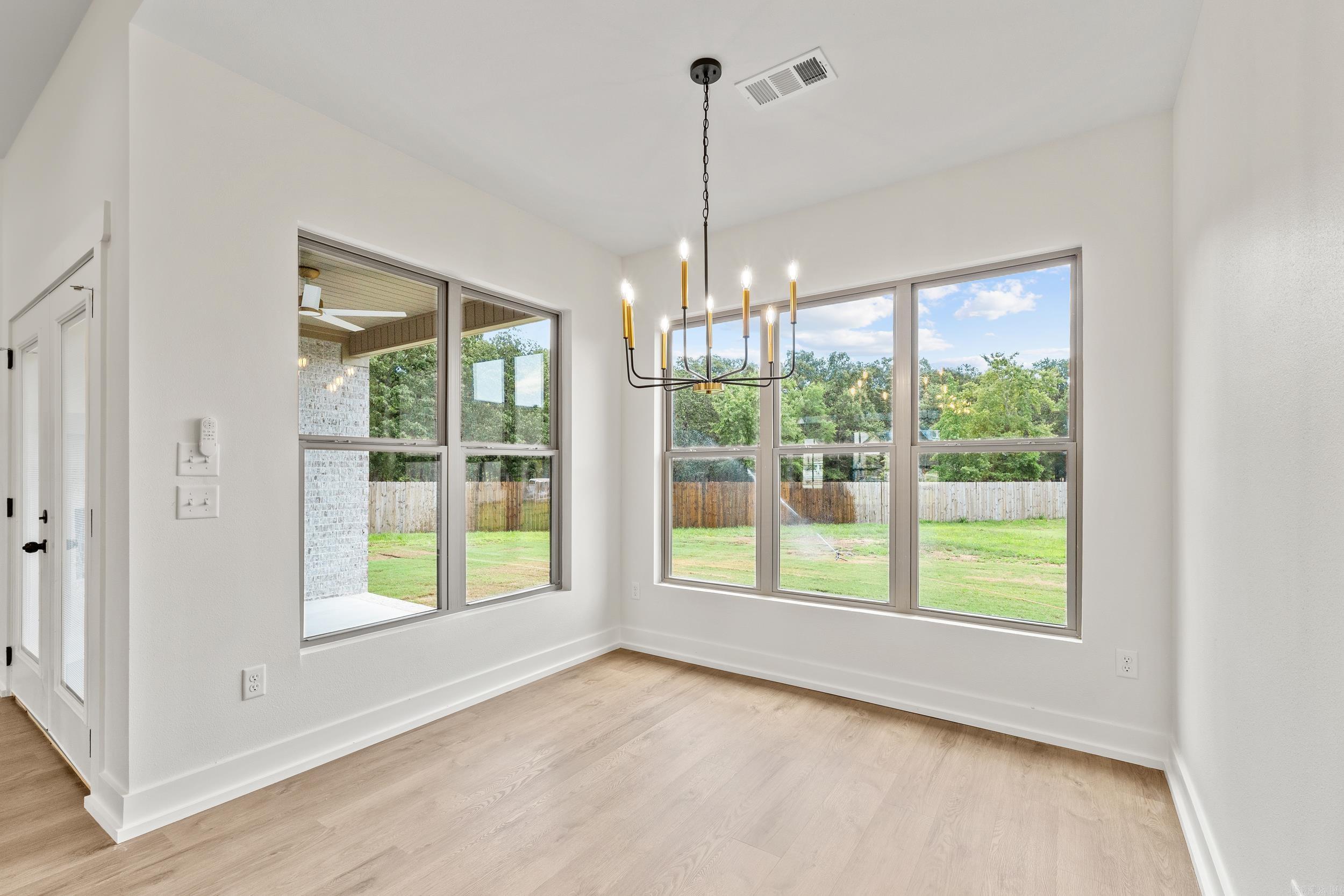 EAST MEADOW - Residential