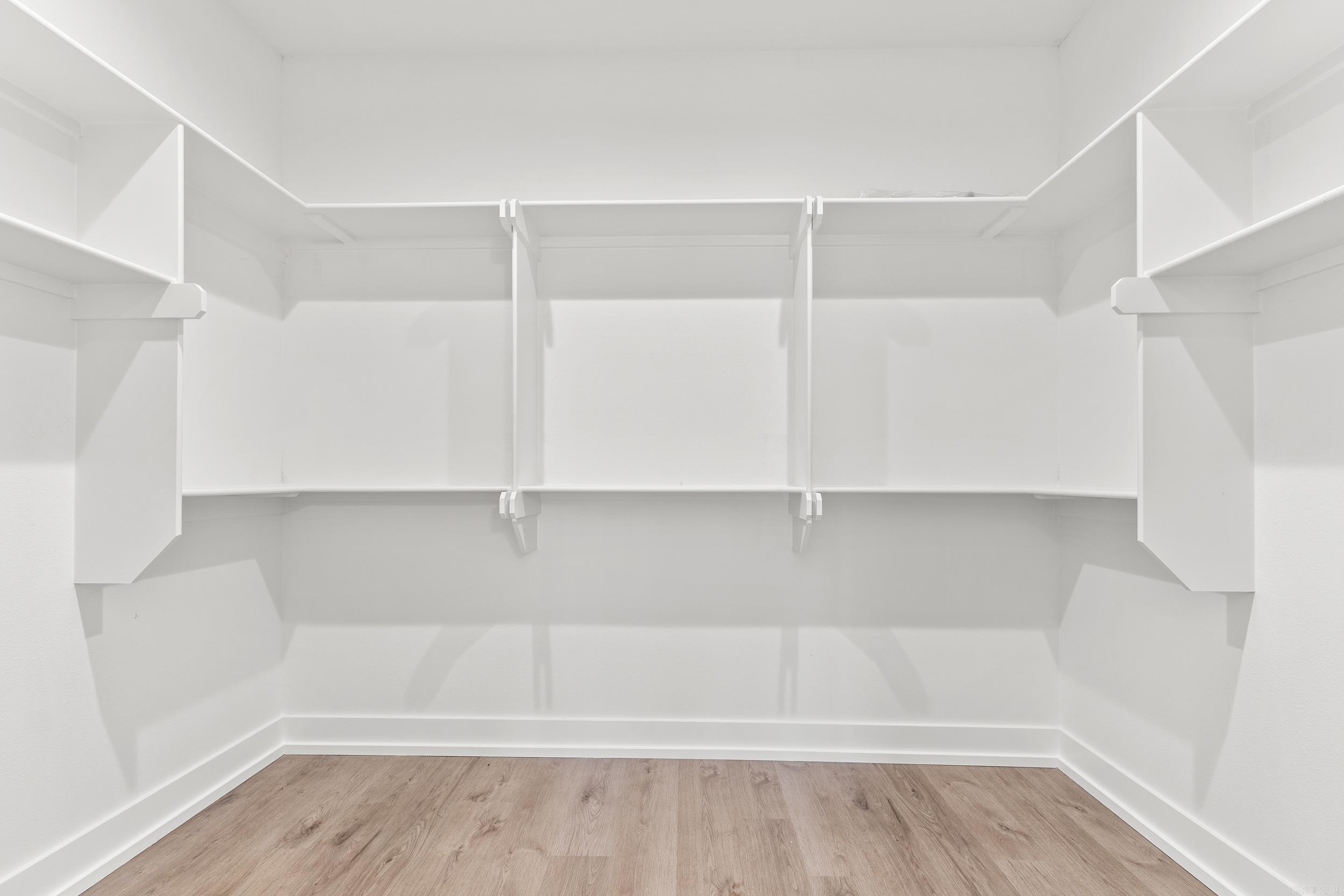 EAST MEADOW - Residential