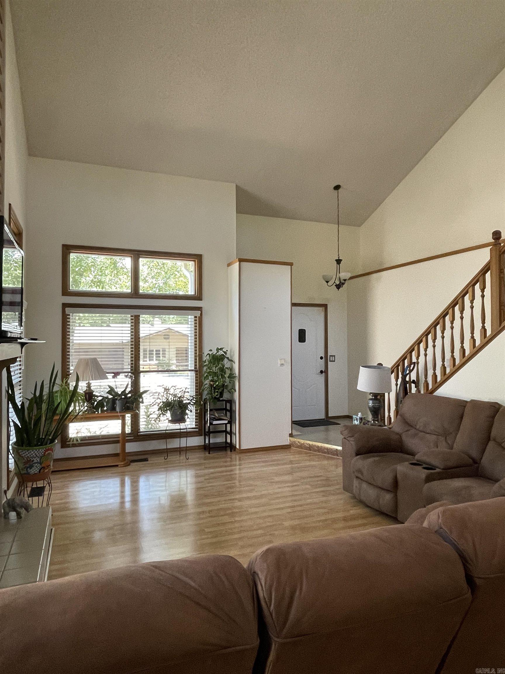 ALARCON - Residential