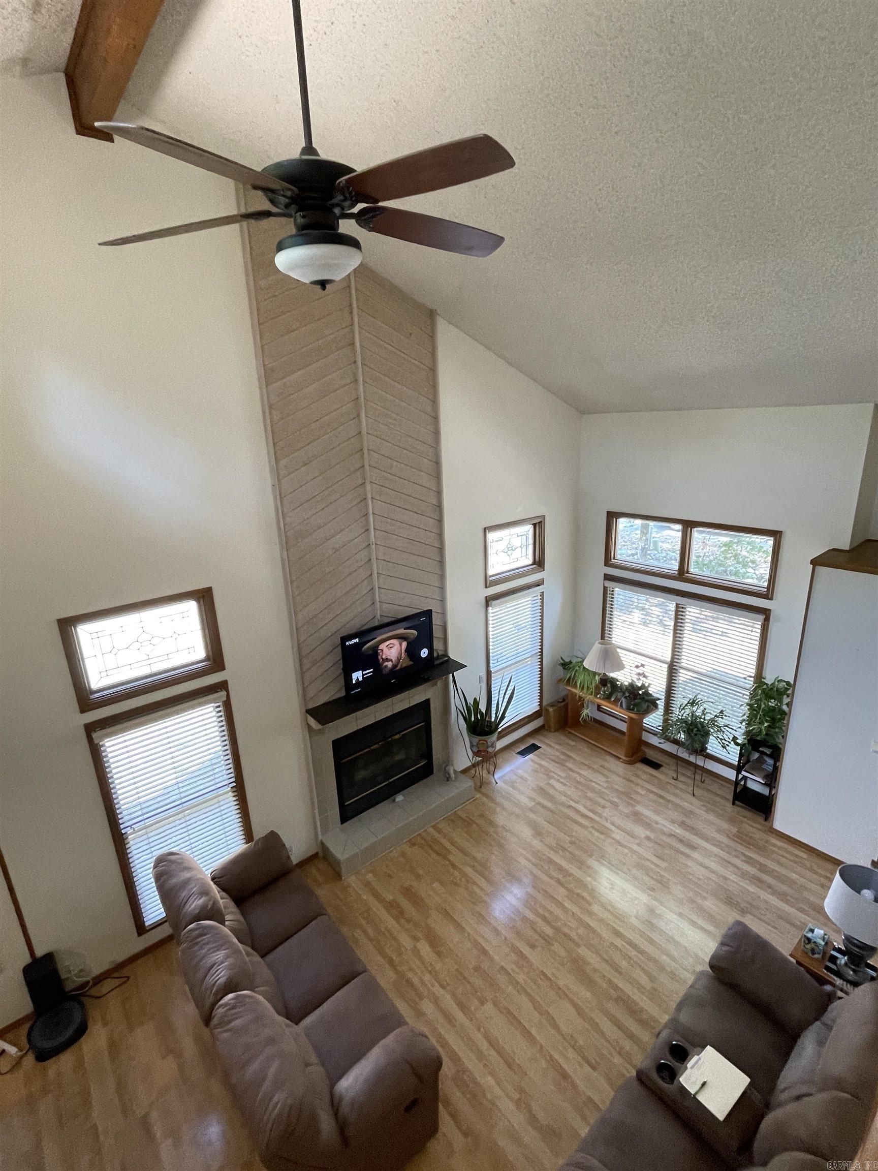 ALARCON - Residential