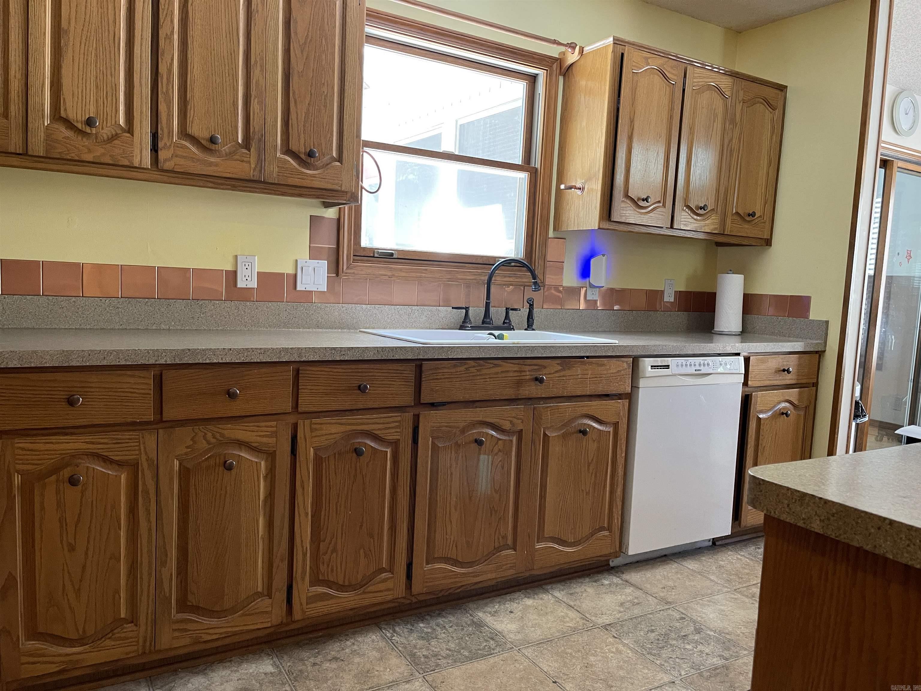 ALARCON - Residential