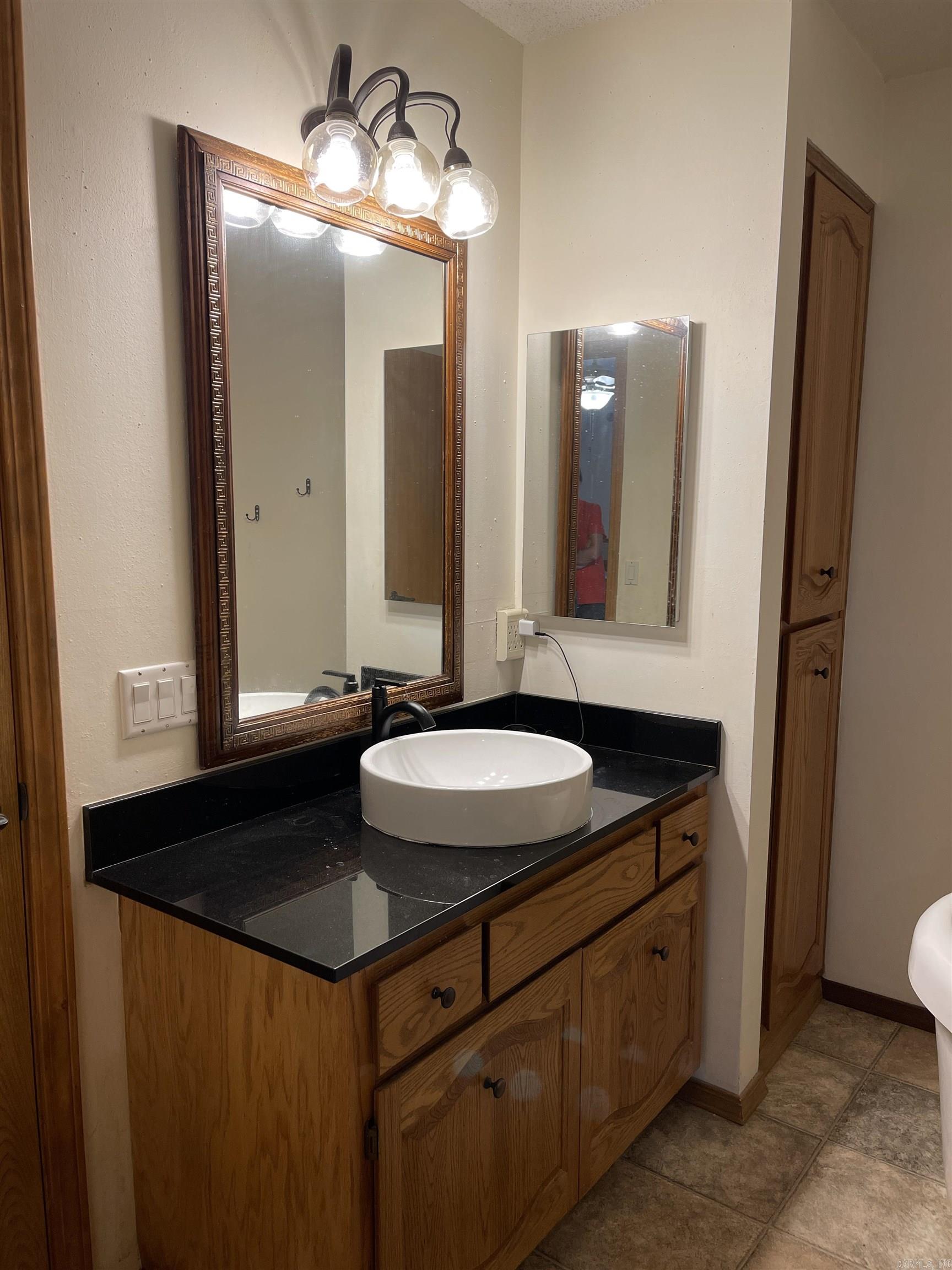 ALARCON - Residential