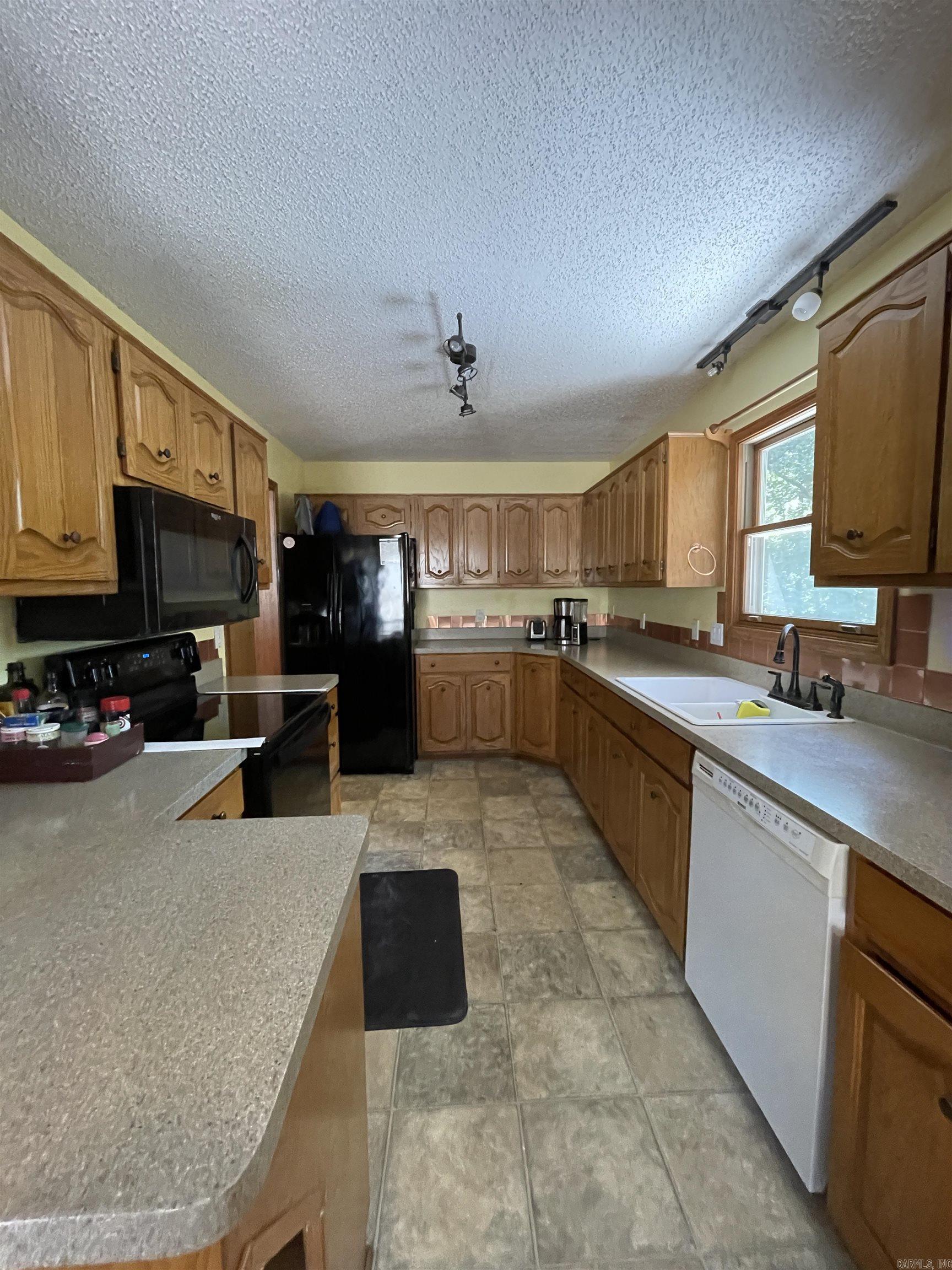 ALARCON - Residential