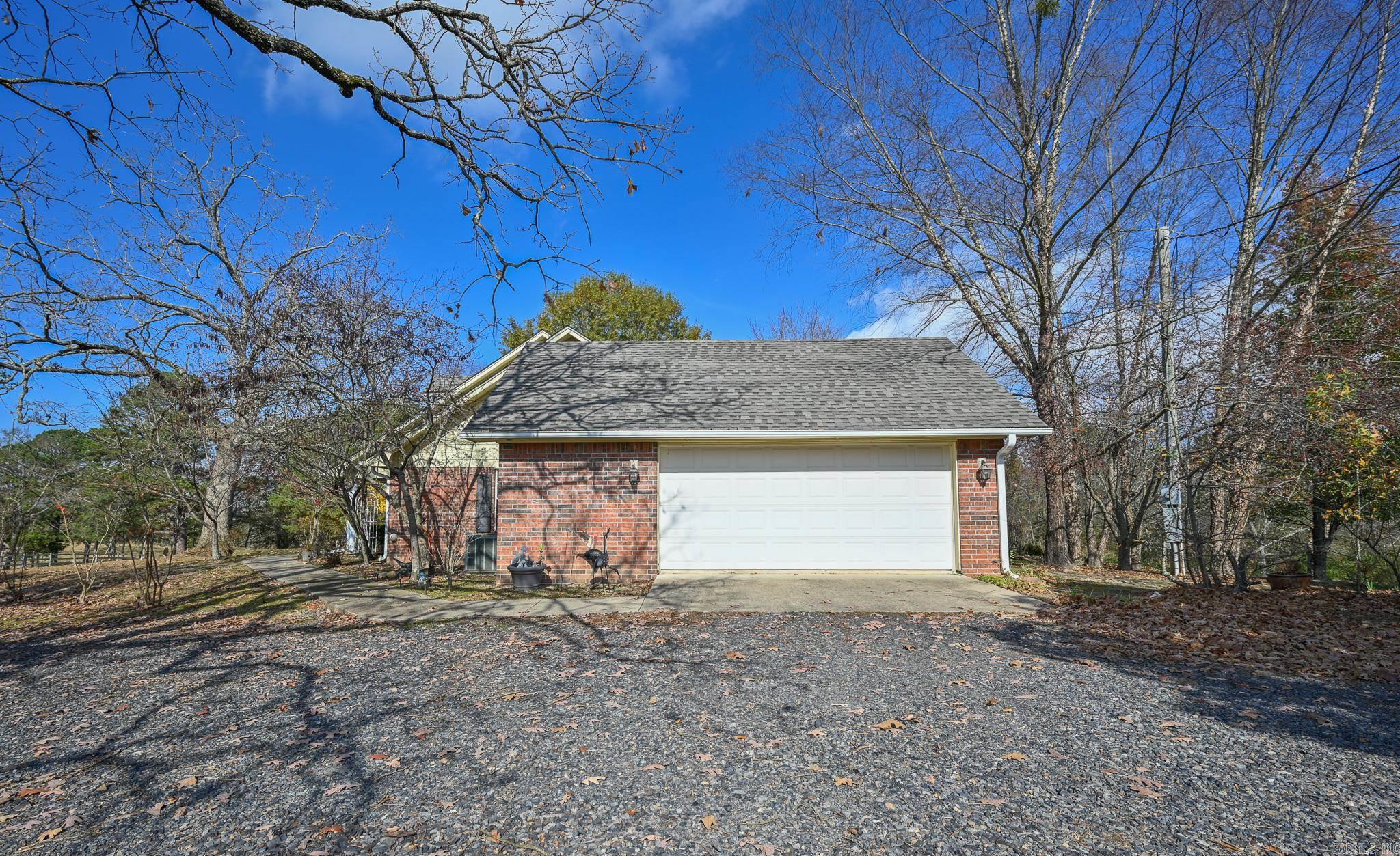 VALLEY RANCH - Residential