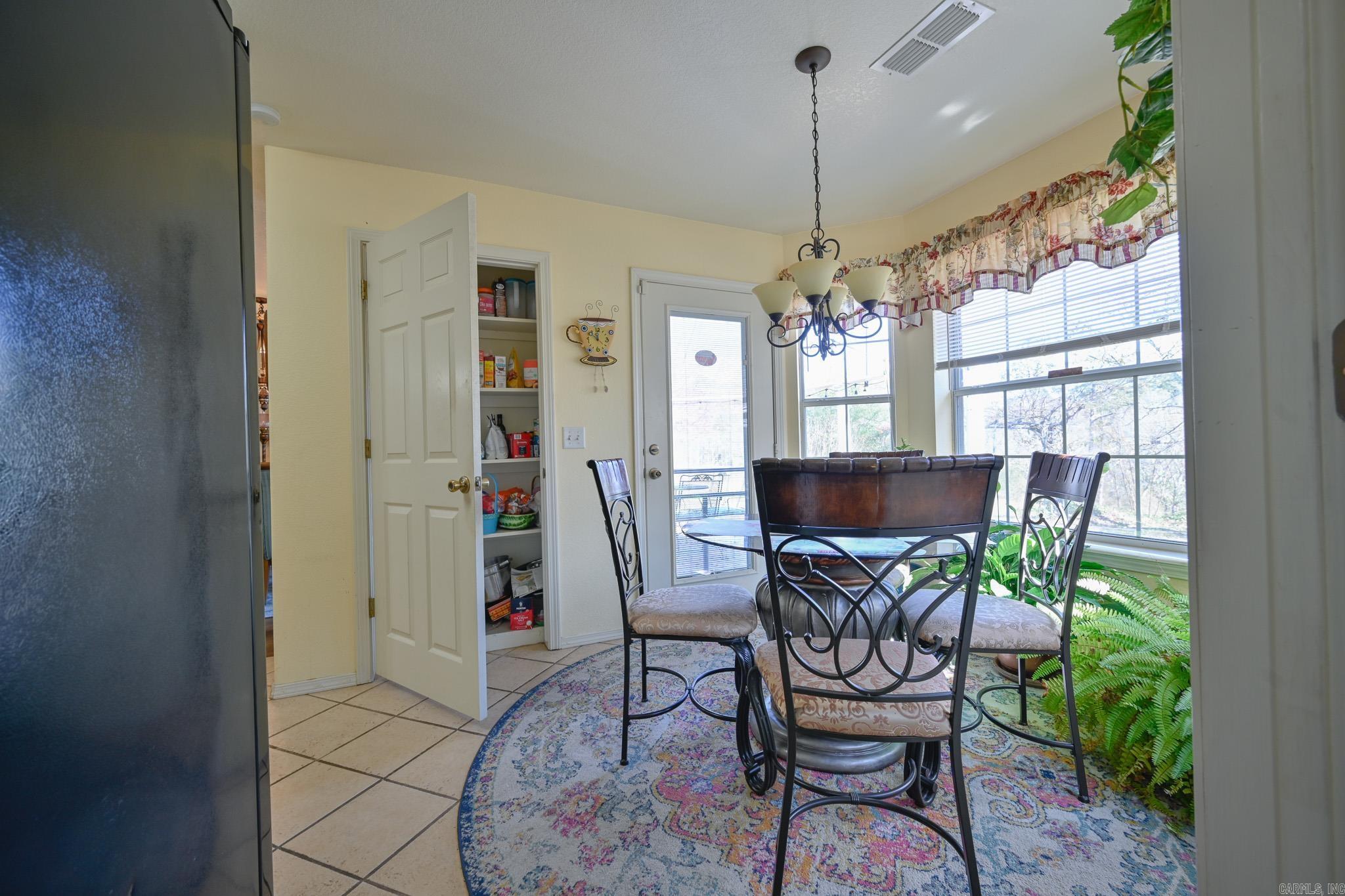 VALLEY RANCH - Residential