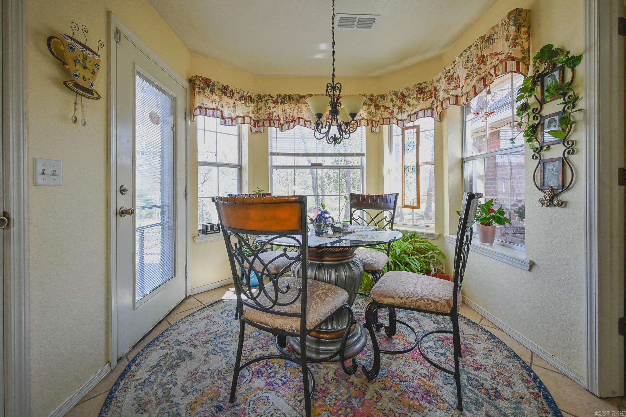 VALLEY RANCH - Residential