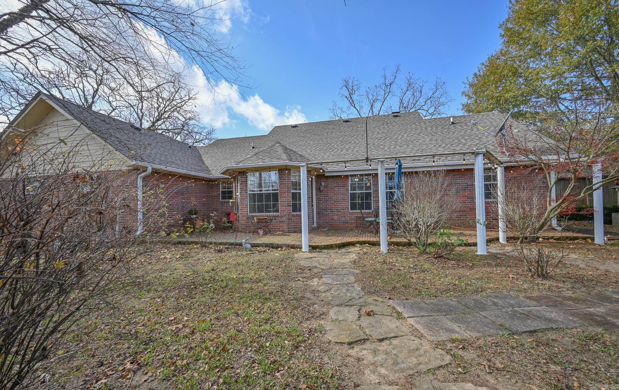 VALLEY RANCH - Residential