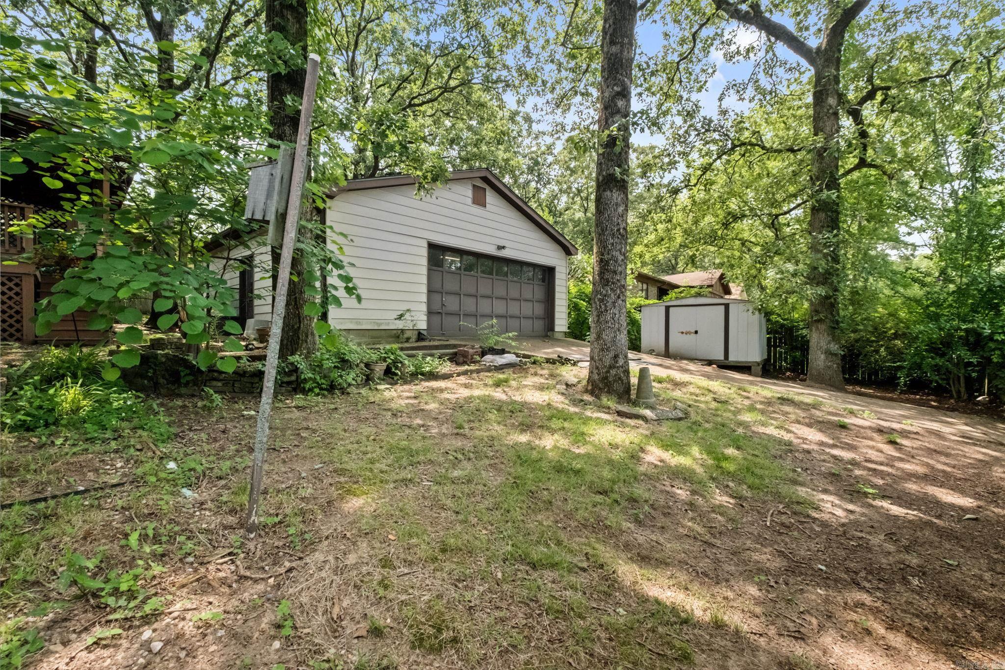 GREEN HILLS - Residential