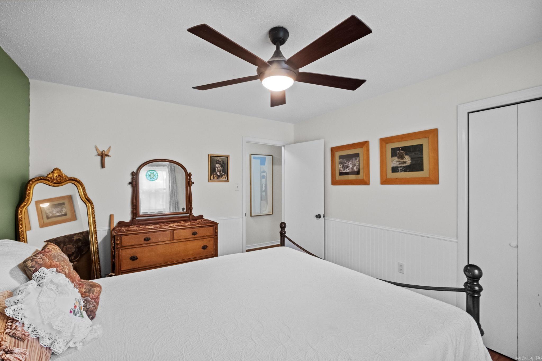 GREEN HILLS - Residential