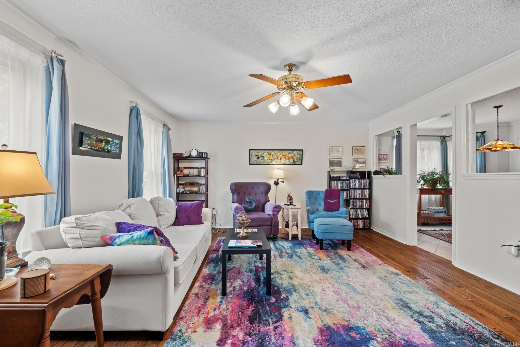 GREEN HILLS - Residential