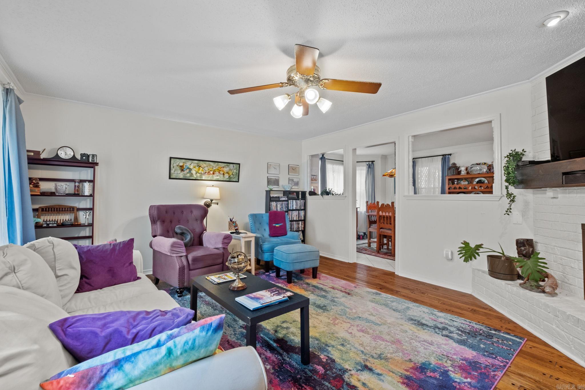 GREEN HILLS - Residential