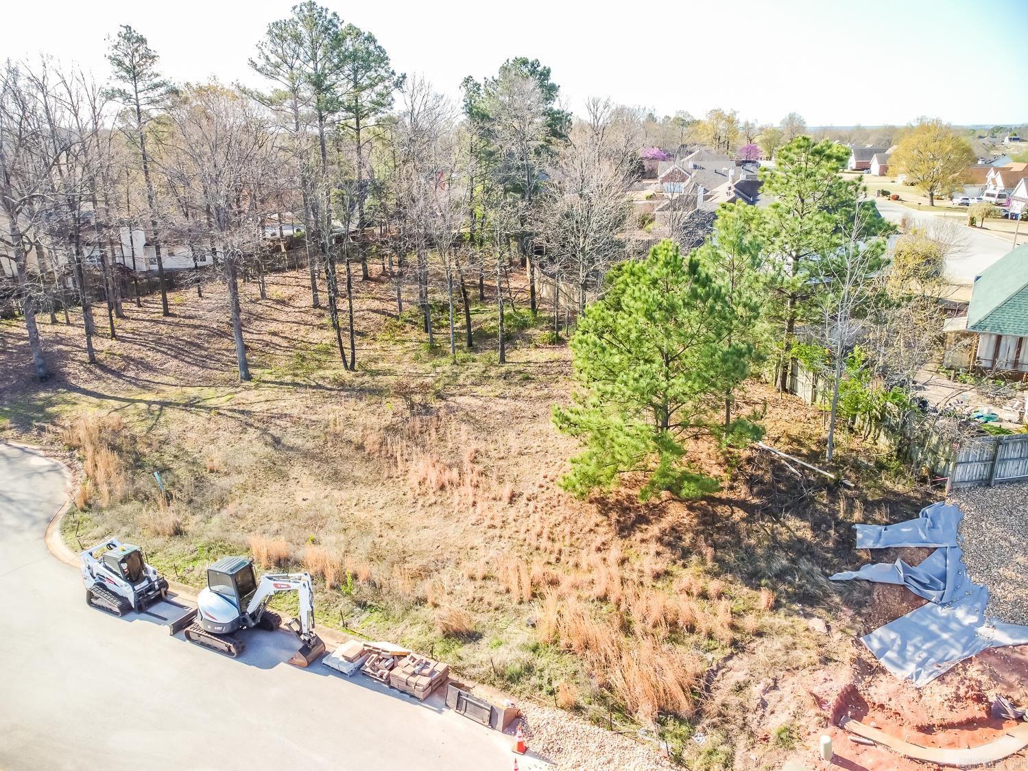 Build your dream home at 4609 Granite Cove in Jonesboro, AR. This 0.34 acre single family residential lot is located in the established Griffin Park Subdivision in the Valley View School District. This spacious partially wooded lot offers mature trees along the back of the property. Call today to make an investment in tomorrow!