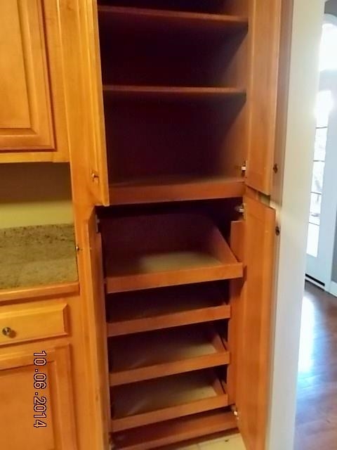 LONGHILLS VILLAGE - Residential