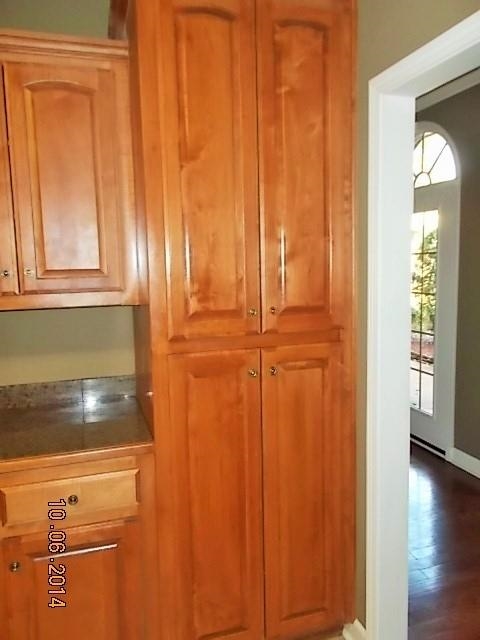 LONGHILLS VILLAGE - Residential