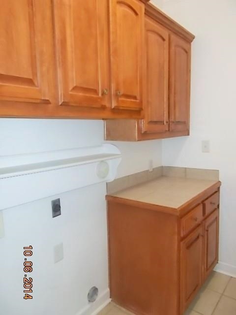 LONGHILLS VILLAGE - Residential