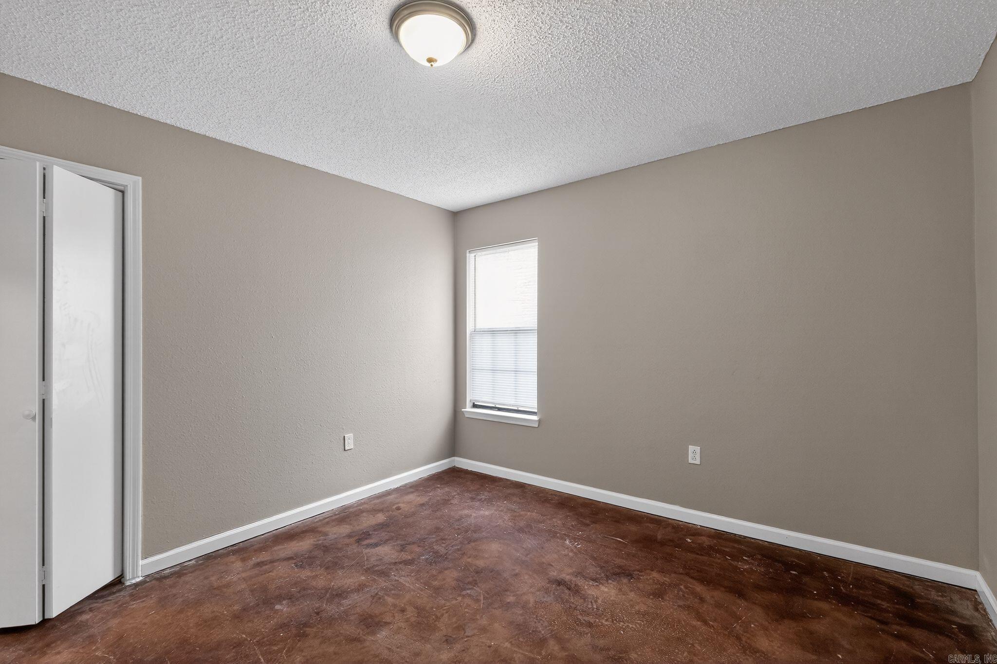 BARROW JOHN - Residential