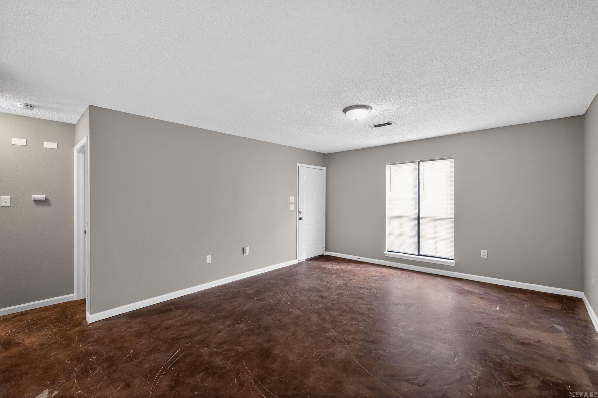 BARROW JOHN - Residential