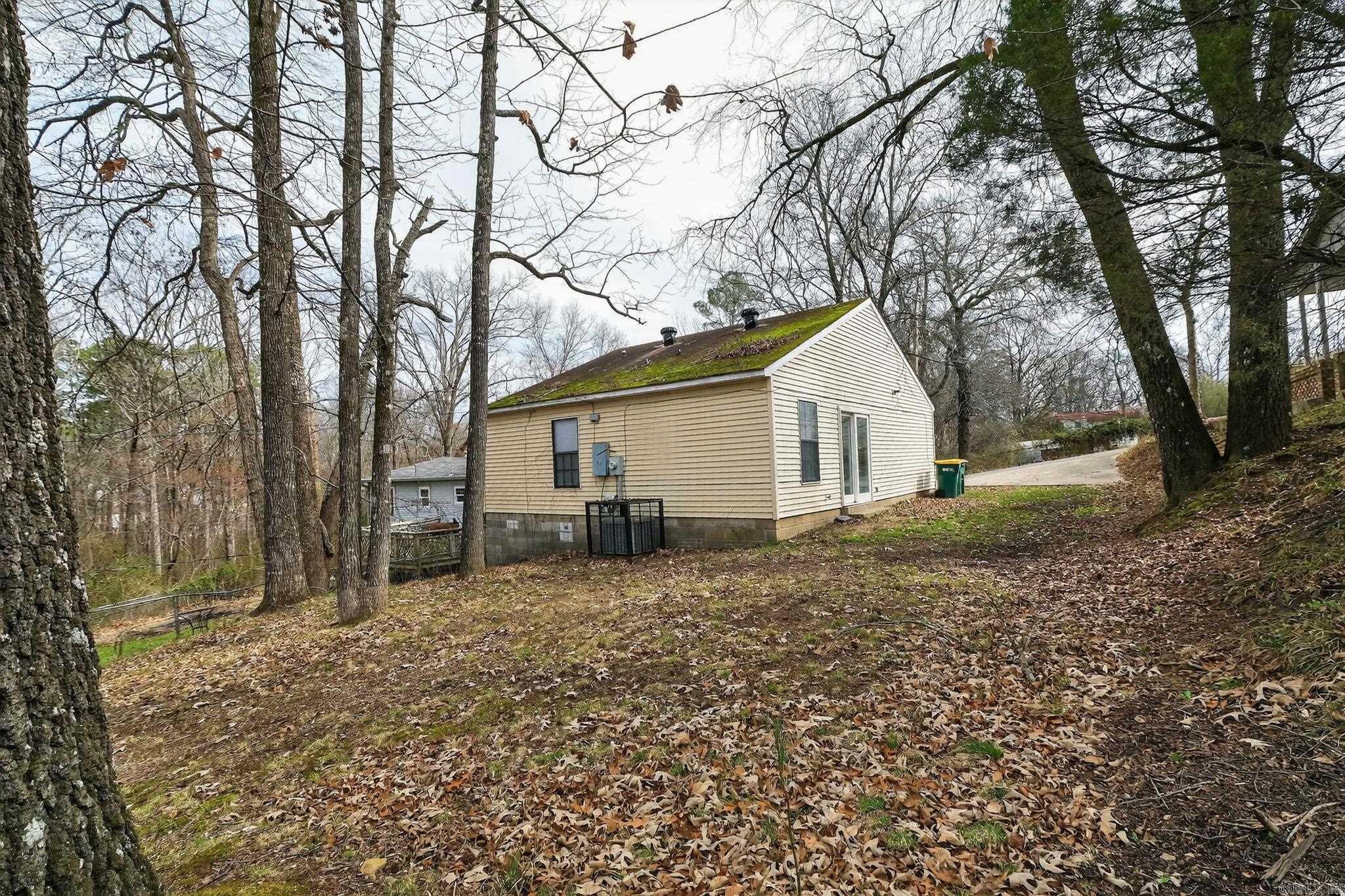 BARROW JOHN - Residential