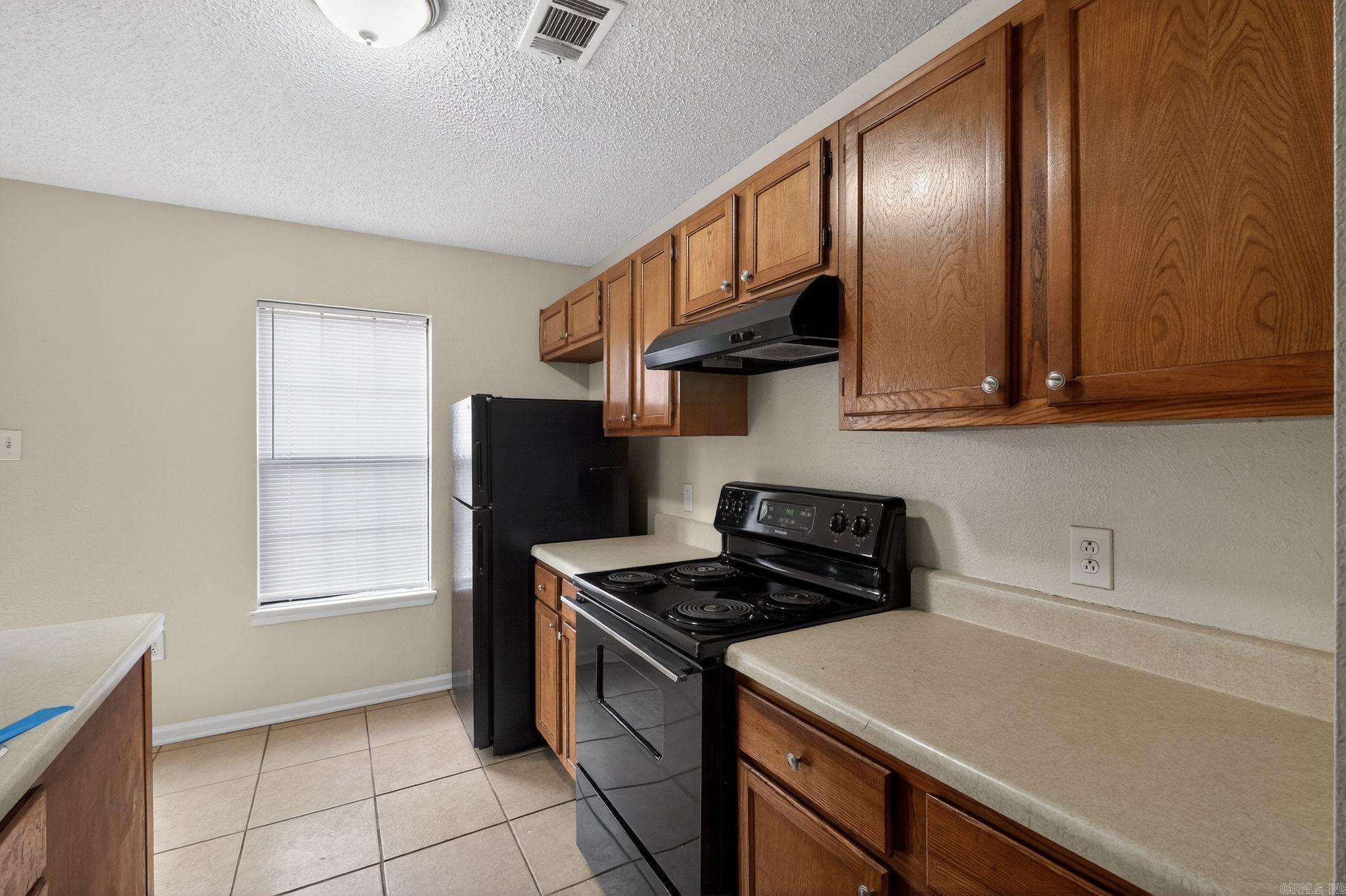 BARROW JOHN - Residential